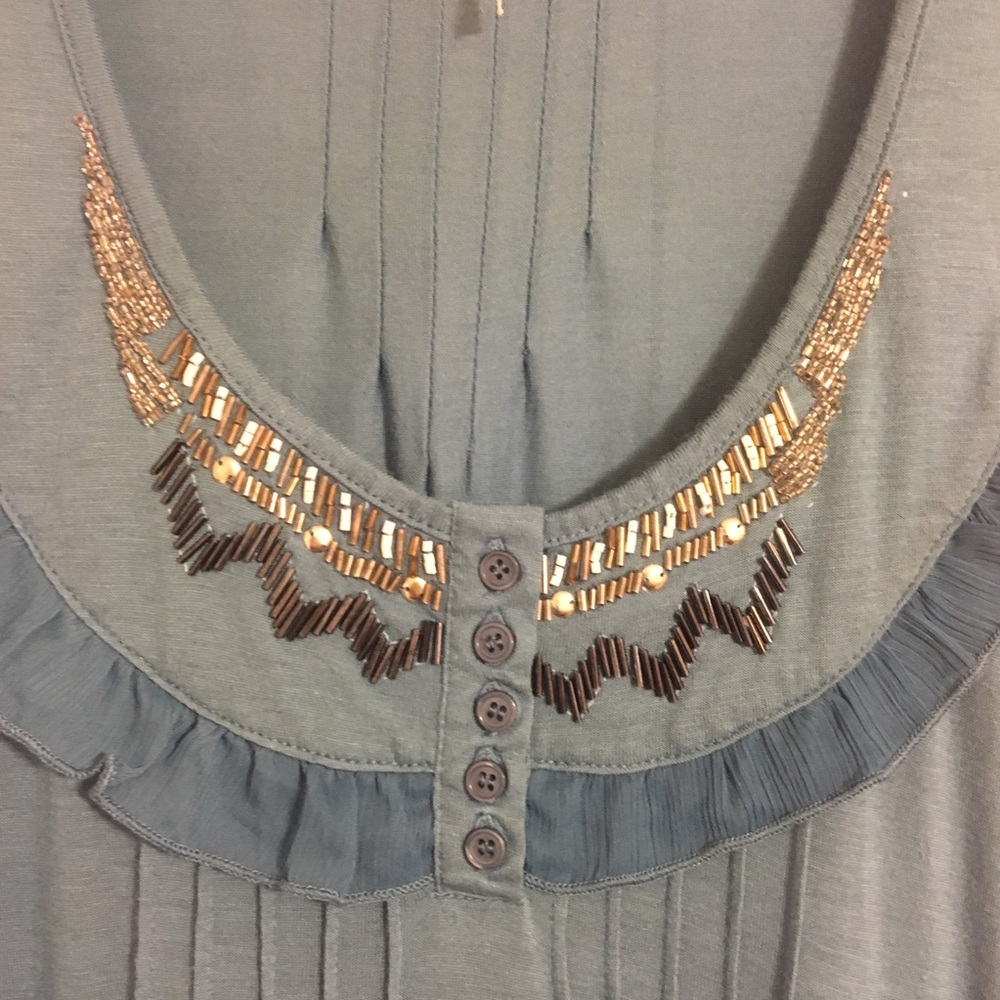 Blue beaded tank top - Picture 3 of 3